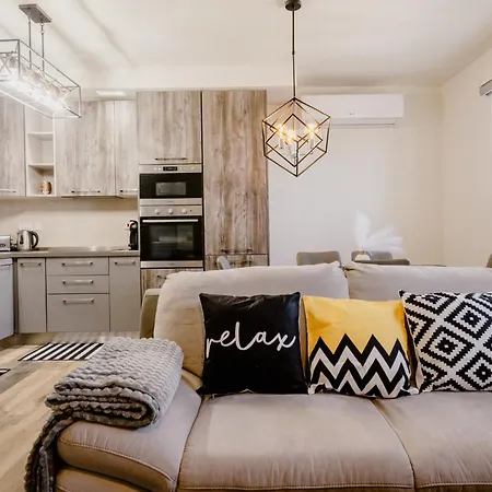 La88 Bayview Ii Apartman